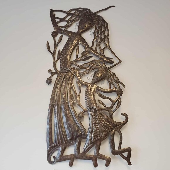 Beautiful Haitian Mother & Daughter 3D Metal Wall Art